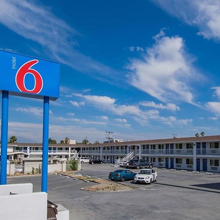 Motel 6-San Bernardino, Ca - Downtown المظهر الخارجي الصورة
