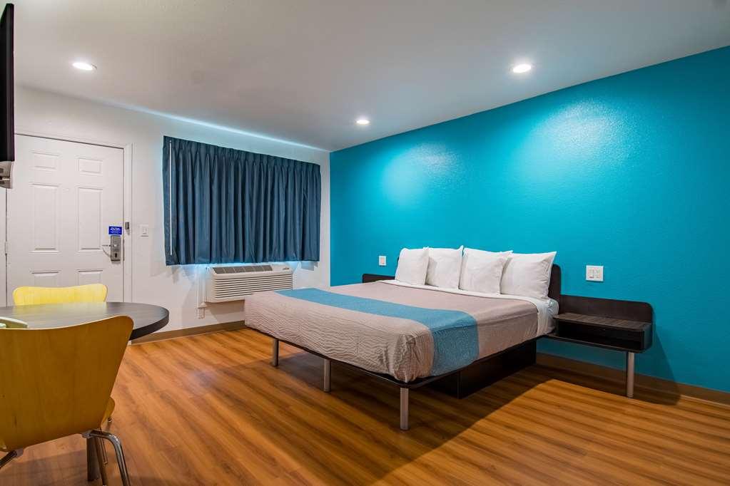 Motel 6-San Bernardino, Ca - Downtown الغرفة الصورة