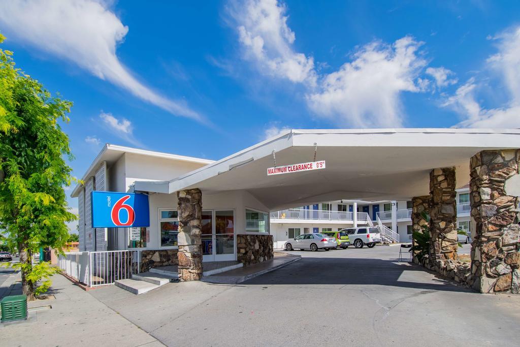 Motel 6-San Bernardino, Ca - Downtown المظهر الخارجي الصورة