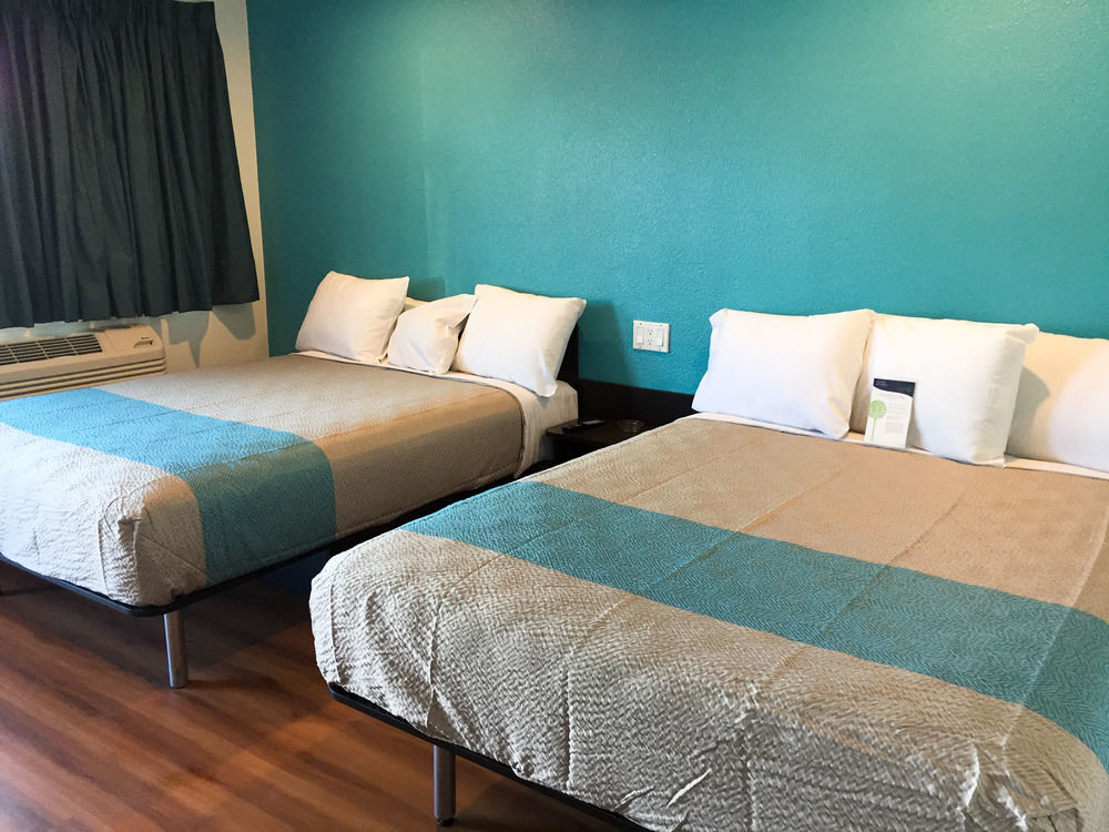 Motel 6-San Bernardino, Ca - Downtown المظهر الخارجي الصورة
