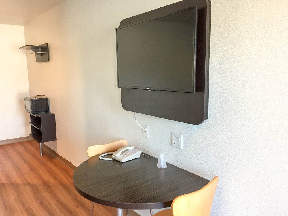 Motel 6-San Bernardino, Ca - Downtown المظهر الخارجي الصورة